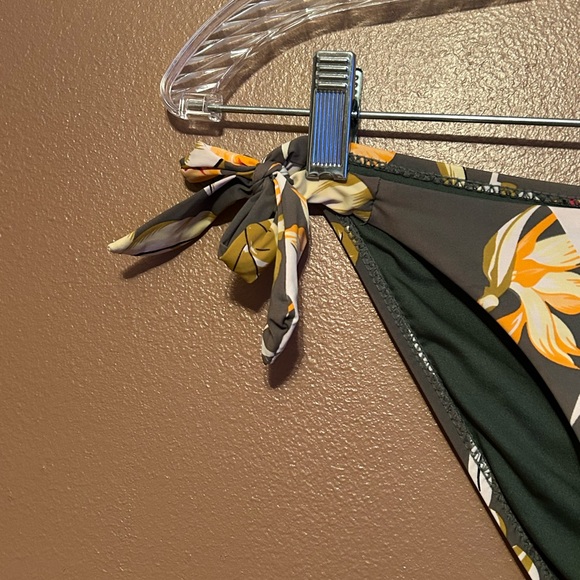 RAE Floral side tie swim bottom - Picture 7 of 13